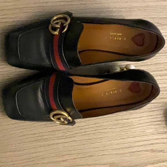 Gucci Black Heels with Gold Logo and Red Stripe - Picture 9 of 13